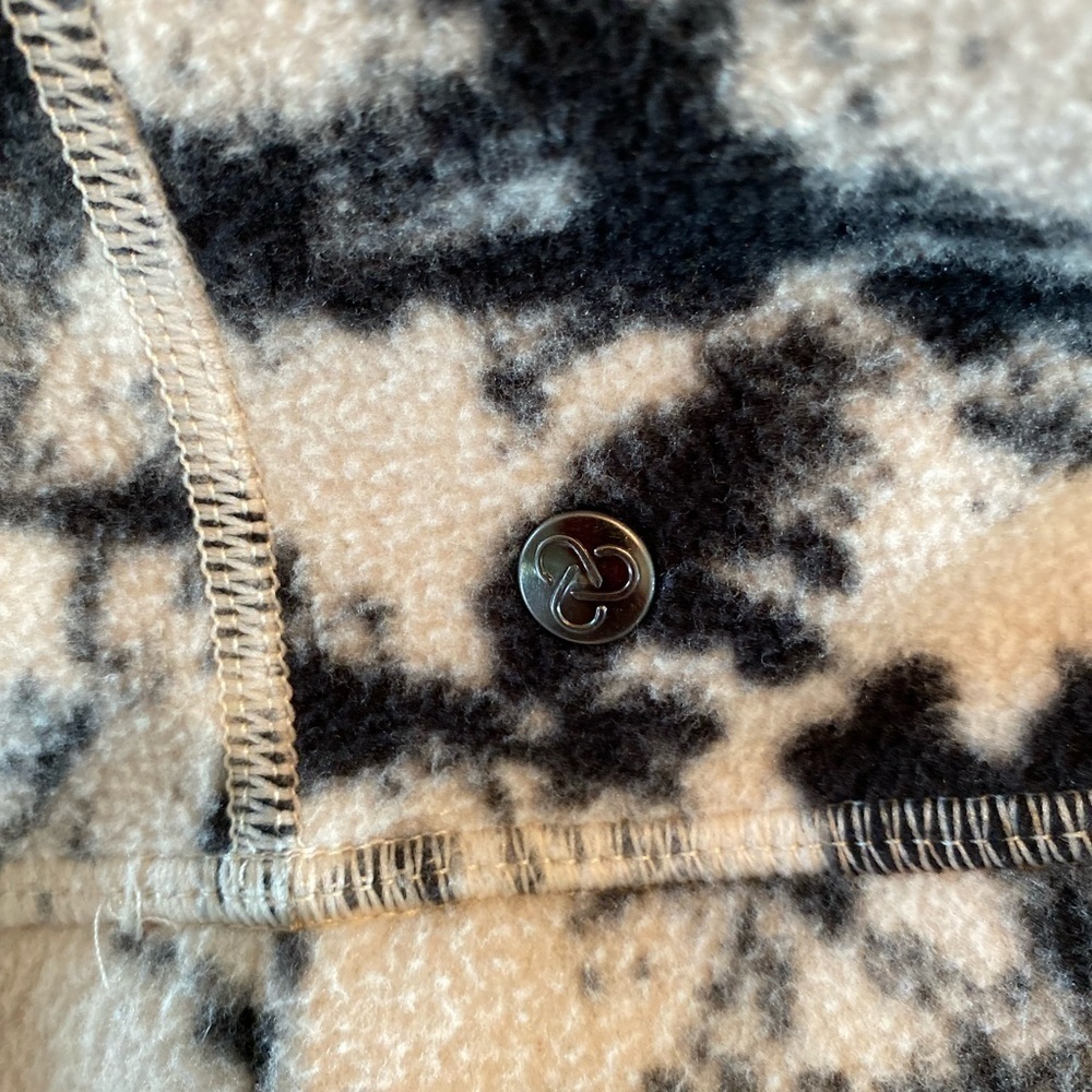 Zella cozy up fleece size Medium - Picture 4 of 9